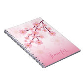 Roze Cherry Blossom Sakura Branch met aangepaste n Notitieboek (Rechterzijde)