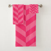 Roze Chevron Chic en zachte badkamer Essentieel Bad Handdoek (Insitu)