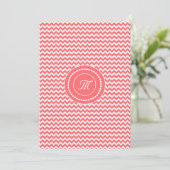 Roze Chevron Monogram Huwelijk Kaart (Staand voorkant)
