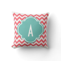 Roze Chevron Strepen Monogram Kussen