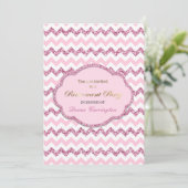 Roze Chevron Stripe Uitnodigingen voor het Pensioe (Staand voorkant)