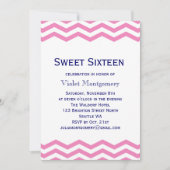 Roze Chevron Sweet Sixteen Uitnodiging (Voorkant)