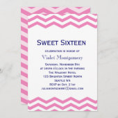 Roze Chevron Sweet Sixteen Uitnodiging (Voorkant / Achterkant)