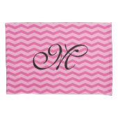 Roze chevron zigzag patroon monogrammen klokhuis kussensloop (Voorkant)