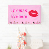 Roze Chic Girls Party Lipstick Dorm Sign Spandoek (Insitu)