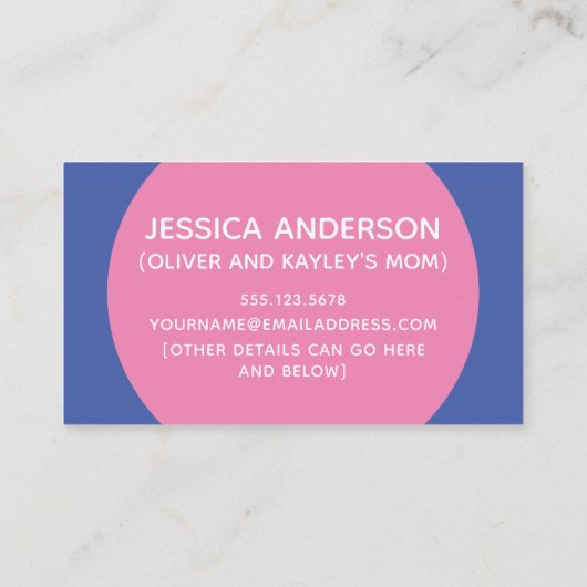 Roze cirkels op blauwe speelse speeldatum contactkaartje (Achterkant)