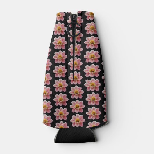 Roze Collarette Dahlia Floral Pattern on Black Flesjeskoeler (Achterkant)