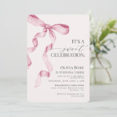 Roze Coquette Bow Meisje Verjaardagsfeestuitnodigi (Staand voorkant)