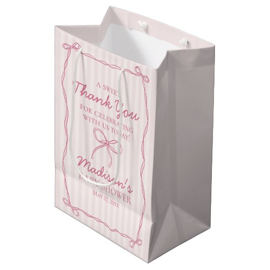 Roze Coquette Bow Pastel Gestreept Baby shower Fav Medium Cadeauzakje (Voorkant Gekanteld)