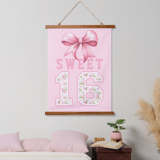 Roze Coquette Sweet 16 Universiteit Hangend Wandkleed (Slaapkamer)