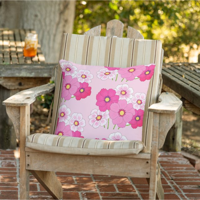 Roze Cosmos Floral Pattern Buitenkussen (Stoel)