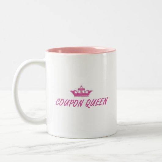 Roze Coupon Queen mok (Links)