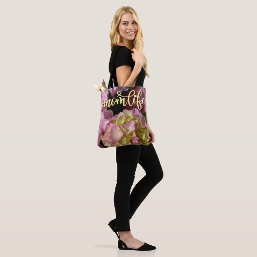 Roze Crème Hydrangeas geel roze bloemmoer leven Tote Bag (Op model)