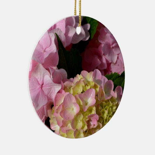 Roze Crème Hydrangeas geel roze groen bloemig Keramisch Ornament (Rechts)