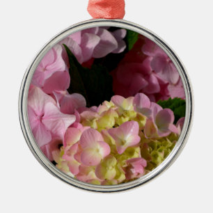 Roze Crème Hydrangeas geel roze groen bloemig Metalen Ornament