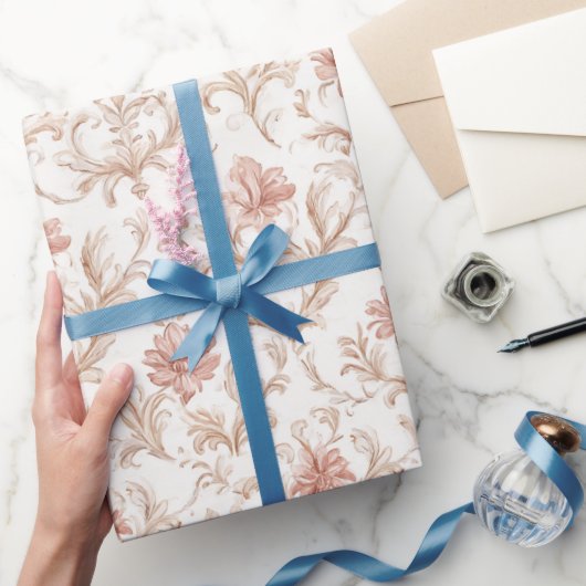 Roze Crème Witte Bloemachtige Bruiloftsdouche Cadeaupapier (Geschenken)