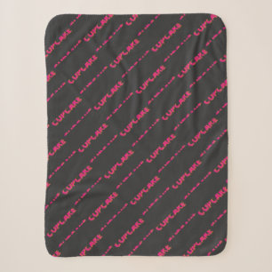 Roze Cupcake Tekst Aangepast Zwart Sherpa Deken