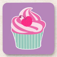 Roze cupcake WIth Polka Dot Cherry
