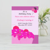 Roze Cupcakes Birthday Party Invitation Kaart (Staand voorkant)