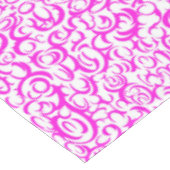 Roze curven tafelkleed (Gekanteld)
