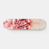 Roze dahlia-bloemkop dicht bij elkaar persoonlijk skateboard (Horizontaal)