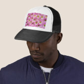 Roze Daises Trucker Pet (In situ)
