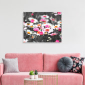 Roze Daisies: Roze Bloem Kleur Splash Foto Canvas Afdruk (Insitu (Woonkamer))