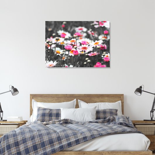 Roze Daisies: Roze Bloem Kleur Splash Foto Canvas Afdruk (Insitu (Slaapkamer))