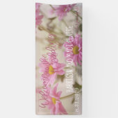 Roze Daisies Welkom bij de bruiloft Banner 2.5'x6' (Verticaal)