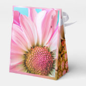 Roze Daisy Favour Box die gepersonaliseerd kan wor Bedankdoosjes (Achterkant)