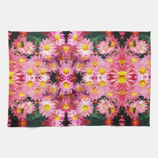 Roze Daisy Flowers and Bumble Bee Pattern Theedoek (Horizontaal)