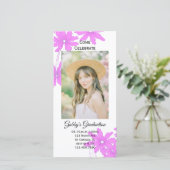 Roze Daisy Graduy Party Invitation Foto Card (Staand voorkant)
