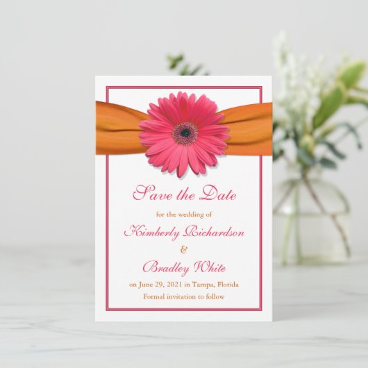 Roze Daisy Oranje Ribbon Wedding Save the Date (Staand voorkant)