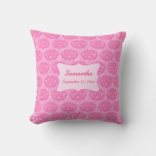 Roze Damask Baby Girl Name Persoonlijke geboorte Kussen (Voorkant)