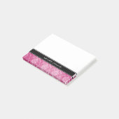Roze Damask Black Gepersonaliseerde Post-it® notes (Schuin)