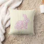 Roze Damask Bunny Rabbit op Yellow Stripes Kussen (Deken)