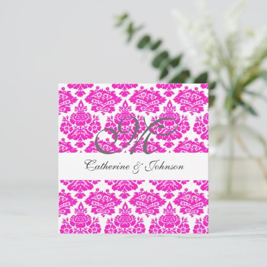 roze damask monogram bruiloft uitnodiging toevoege (Staand voorkant)