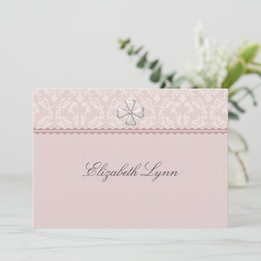 Roze Damask Overlay Religieuze Uitnodiging (Staand voorkant)