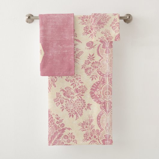 Roze Damask Print 2 Bad Handdoek (Insitu)