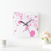 Roze dame 2. vierkante klok (Huis)