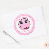 Roze Dame Gezicht Gepersonaliseerde Verjaardag Ronde Sticker (Envelop)