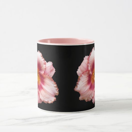 Roze Daylily Bloom op Black Floral Mok (Midden)