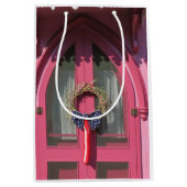 Roze deuropenbrood - Martha's wijntuin Medium Cadeauzakje (Voorkant)