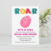 Roze Dinosaurus Baby Shower Uitnodigingen (Staand voorkant)