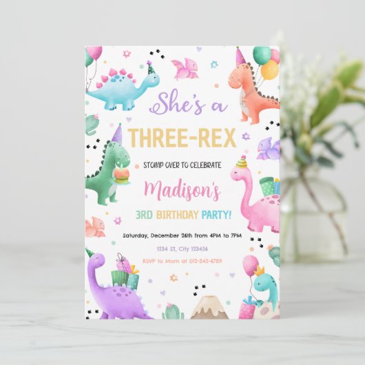 Roze Dinosaurus Drie Rex Meisje Dino Verjaardagsfe Kaart (Staand voorkant)