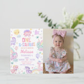 Roze Dinosaurus One-A-Saurus 1e Verjaardag Foto Kaart (Staand voorkant)