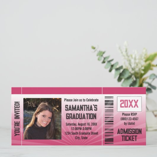 Roze diploma-feest ticket uitnodiging (Staand voorkant)