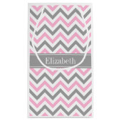 Roze Dk Gray White LG Chevron Gray Name Monogram Klein Cadeauzakje (Achterkant)