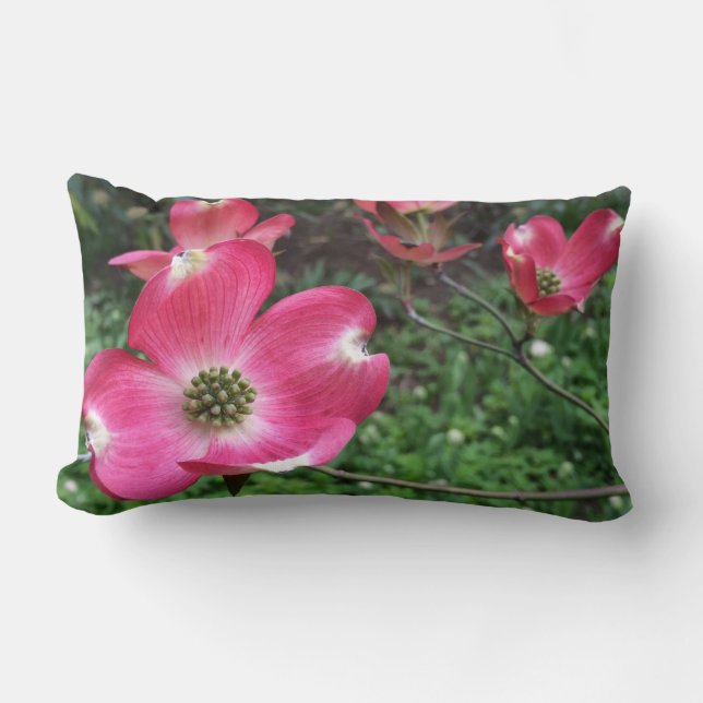 Roze Dogwood Lumbar Pillow Kussen (Voorkant)