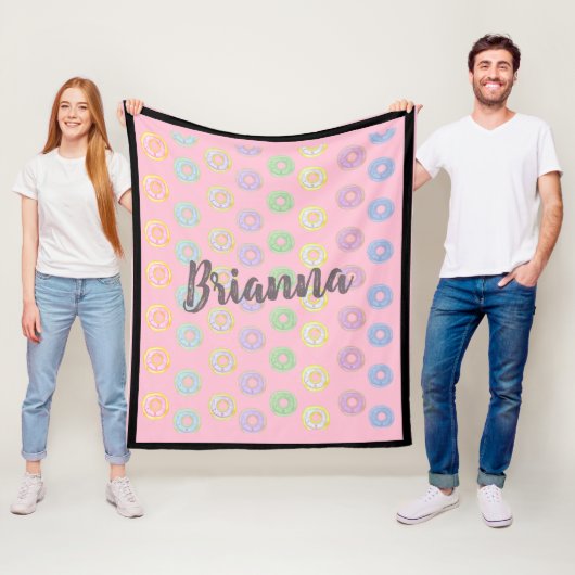 Roze donut Aangepaste naam Medium Fleece Blanket (In situ)